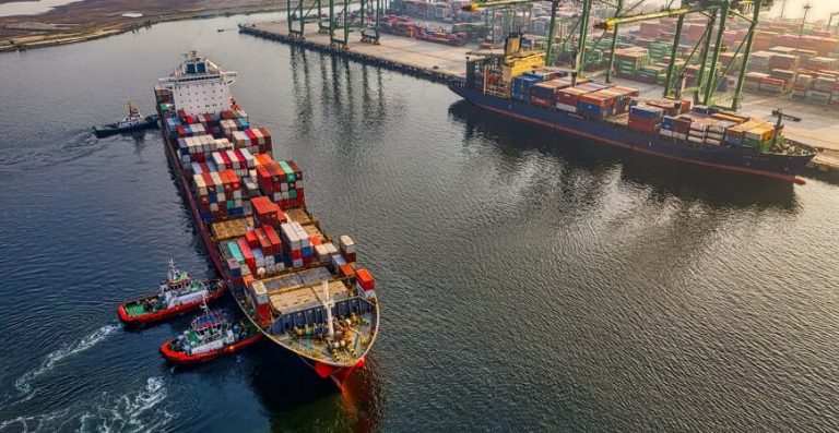 Decreto exclui taxa de portos e mais uma redução nos custos de importação